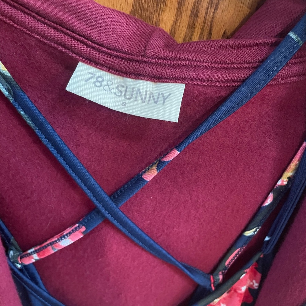 Women's Burgundy Zip-Up Hoodie & Floral top - Picture 2 of 7